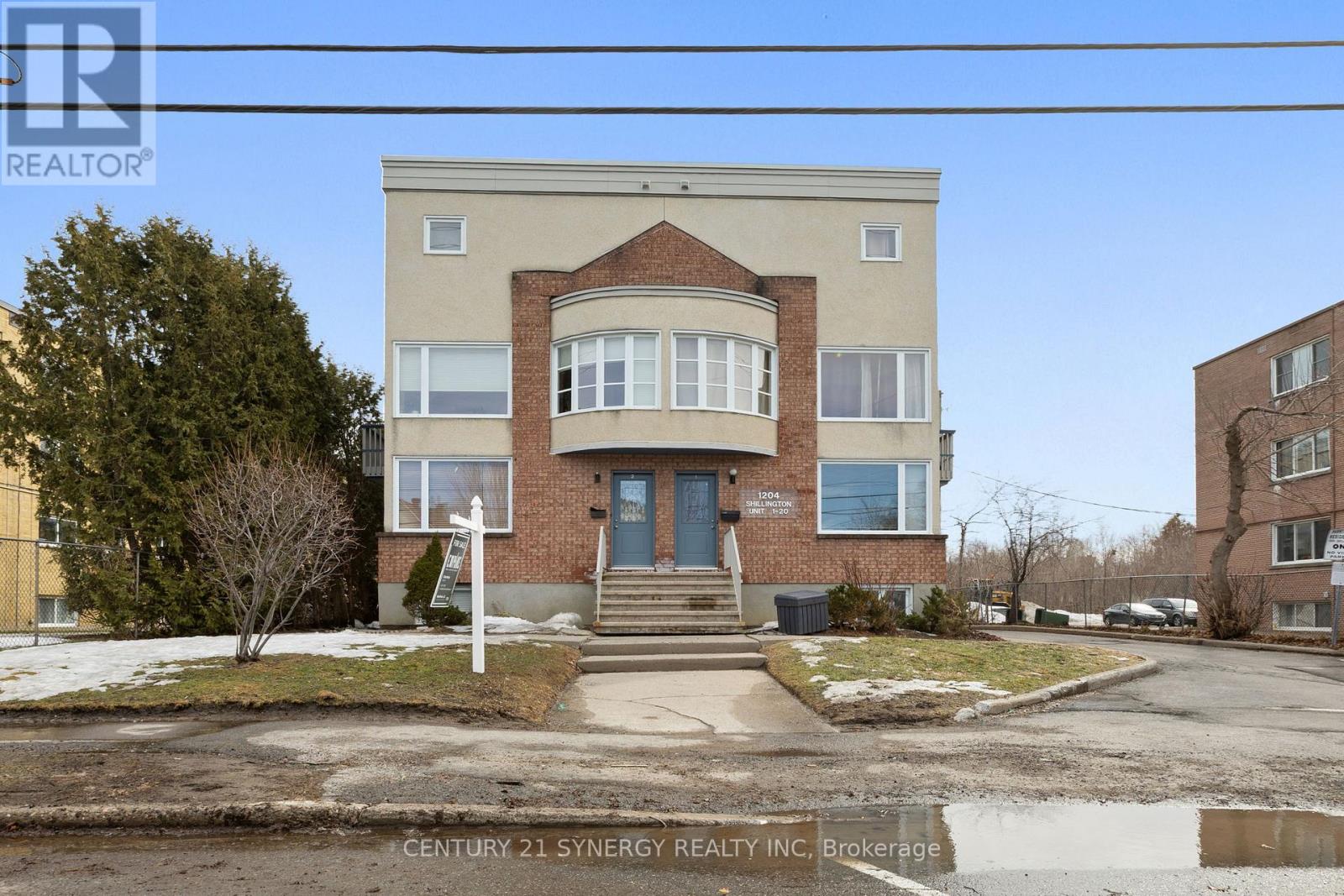 8 - 1204 SHILLINGTON AVENUE, Ottawa, Ontario