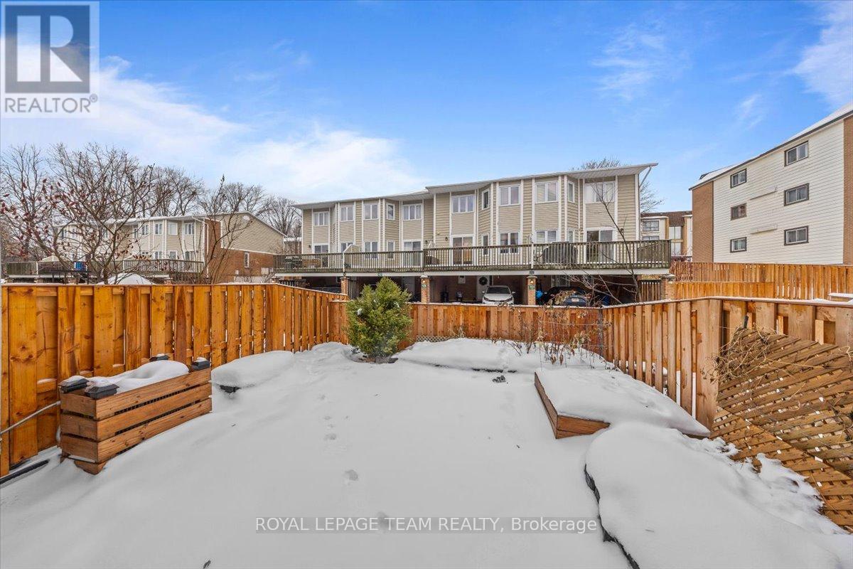 1137 Chimney Hill Way, Ottawa, Ontario  K1J 8Z7 - Photo 20 - X12876480