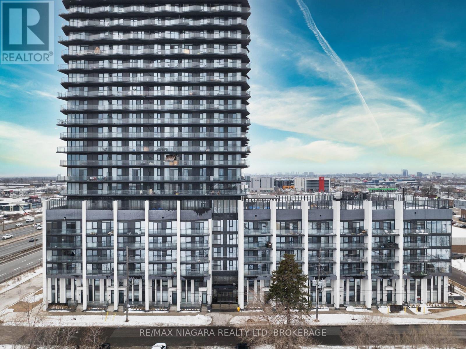 2611 - 36 Zorra Street, Toronto (Islington-City Centre West), Ontario  M8Z 0G5 - Photo 2 - W12876456