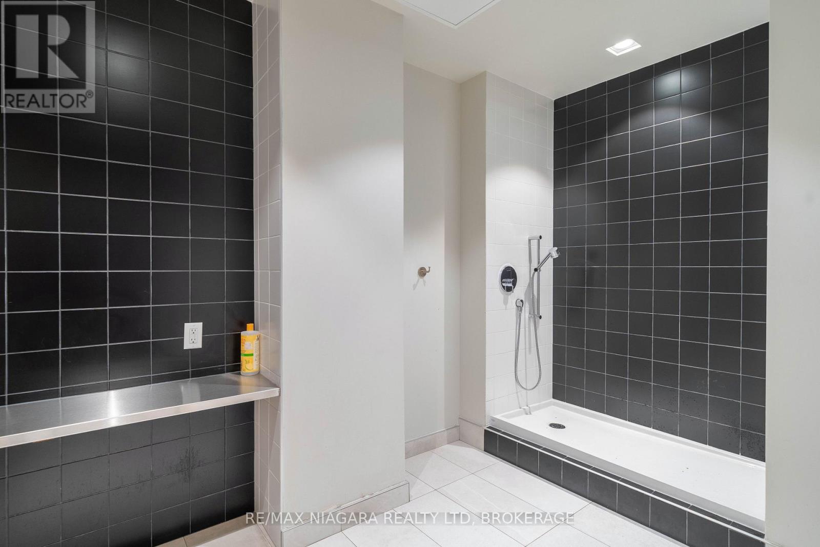 2611 - 36 Zorra Street, Toronto (Islington-City Centre West), Ontario  M8Z 0G5 - Photo 35 - W12876456