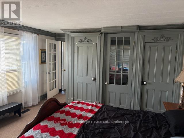 Unit 17  -302694 Douglas Street W, West Grey, Ontario  N0G 1R0 - Photo 7 - X12797560