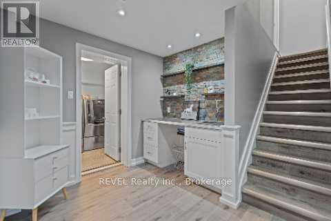 1018 Kerby Street, Fort Erie (Crescent Park), Ontario  L2A 0B9 - Photo 16 - X12876428