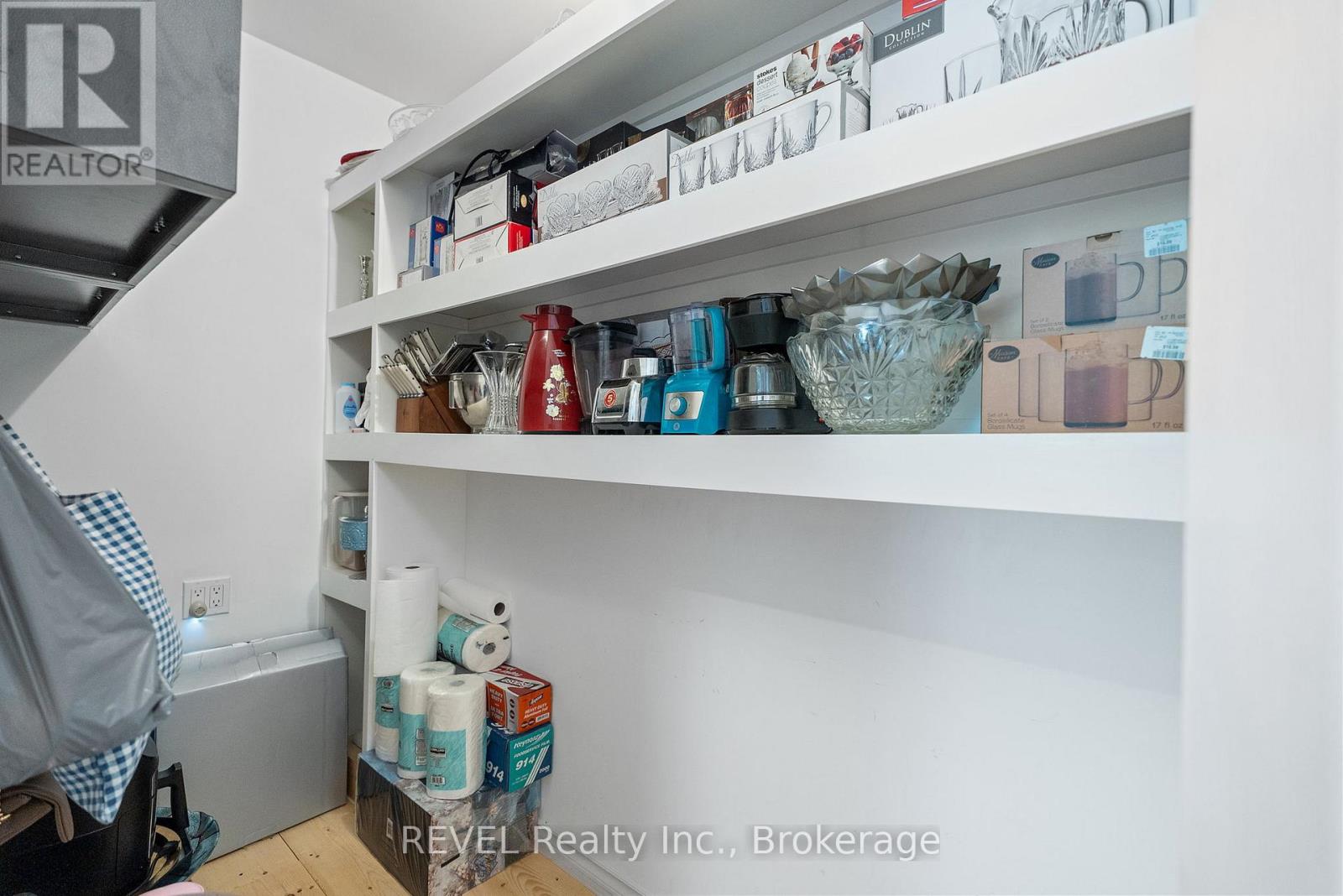 1018 Kerby Street, Fort Erie (Crescent Park), Ontario  L2A 0B9 - Photo 19 - X12876428