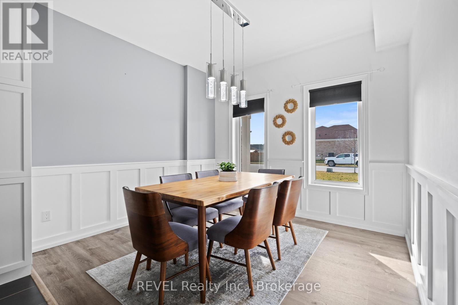 1018 Kerby Street, Fort Erie (Crescent Park), Ontario  L2A 0B9 - Photo 7 - X12876428