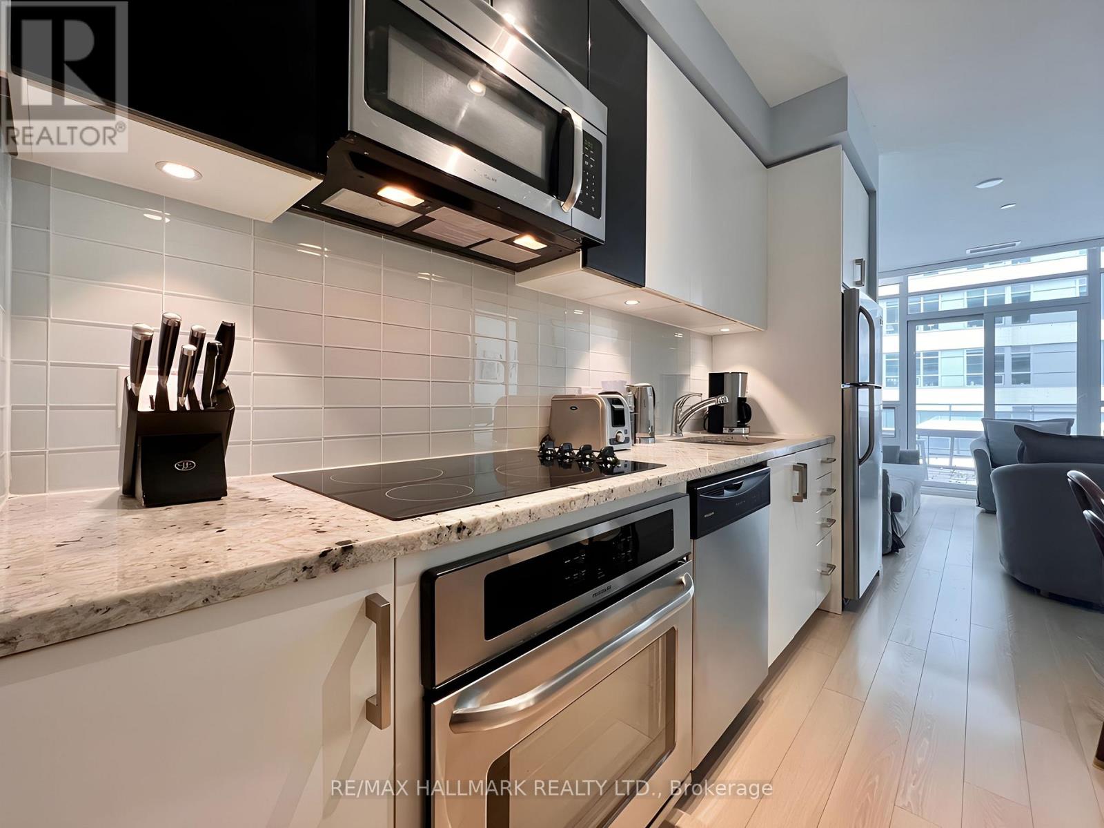 408 - 89 Dunfield Avenue, Toronto, Ontario  M4S 0A4 - Photo 8 - C12876410