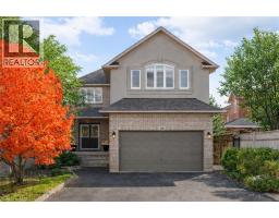 114 ARMOUR Crescent, Ancaster, Ontario