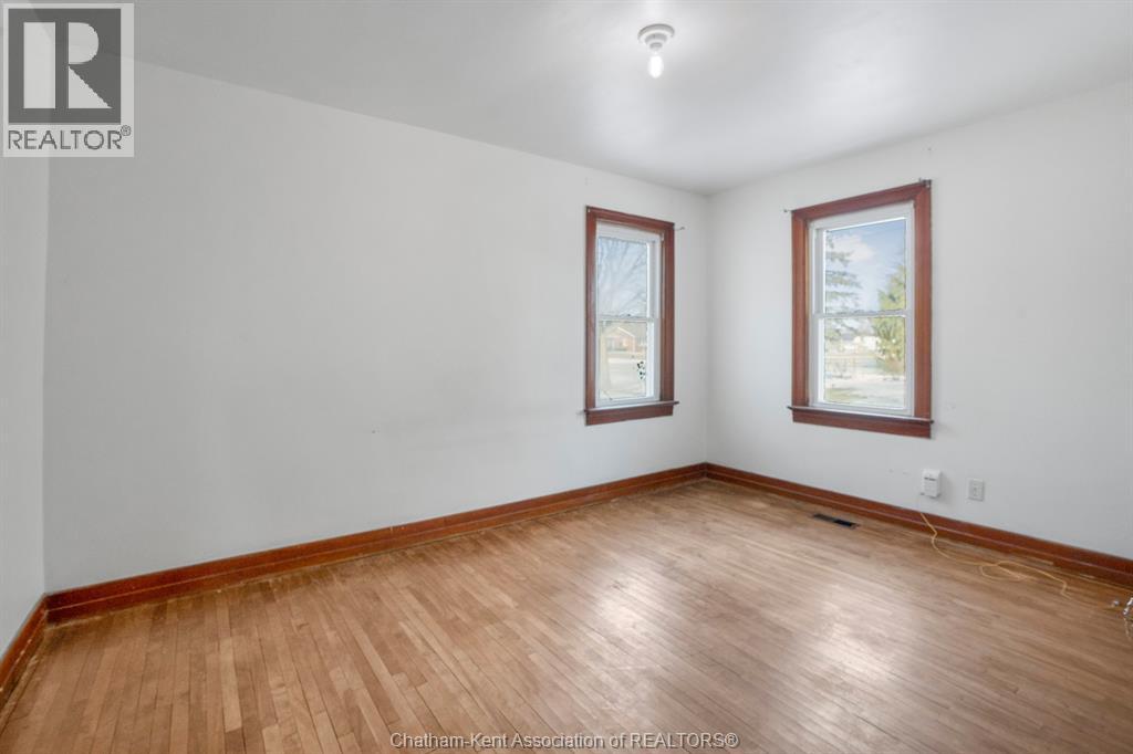 8554 Middle Line, Charing Cross, Ontario  N0P 1G0 - Photo 16 - 25031187