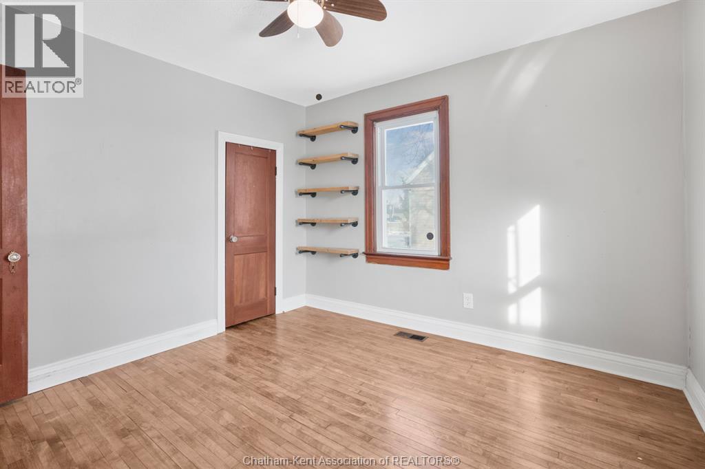 8554 Middle Line, Charing Cross, Ontario  N0P 1G0 - Photo 21 - 25031187