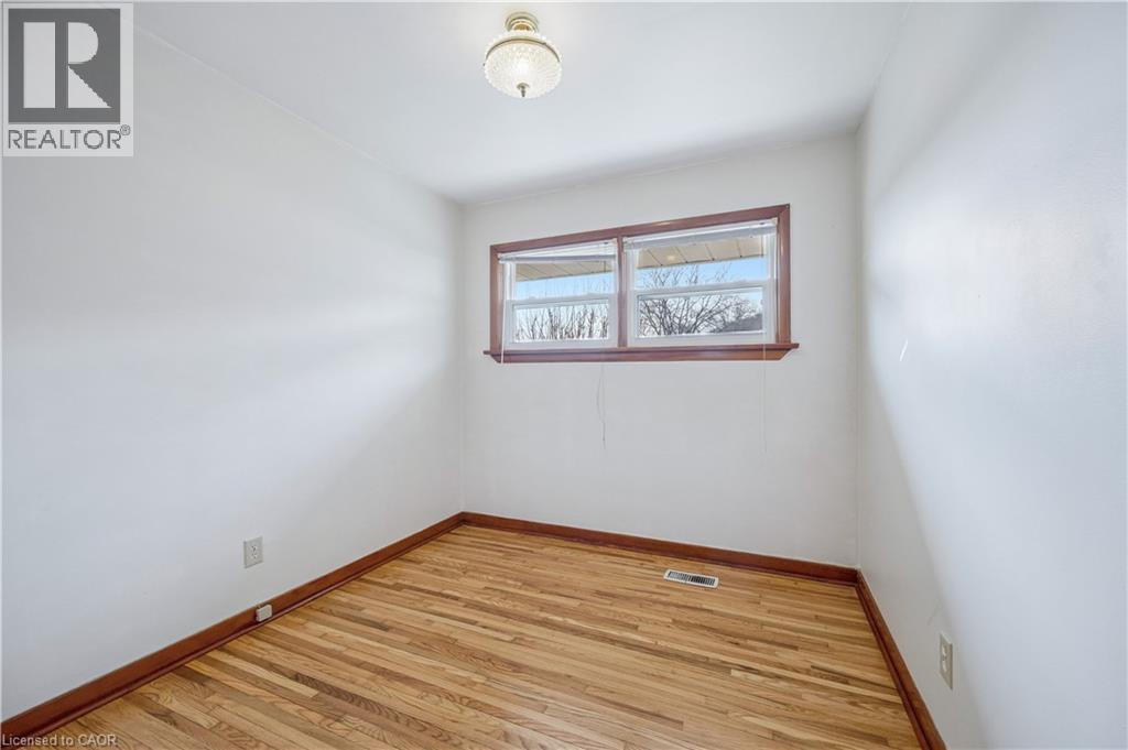 8 Gordon Street, Cambridge, Ontario  N1S 2G4 - Photo 11 - 40811176