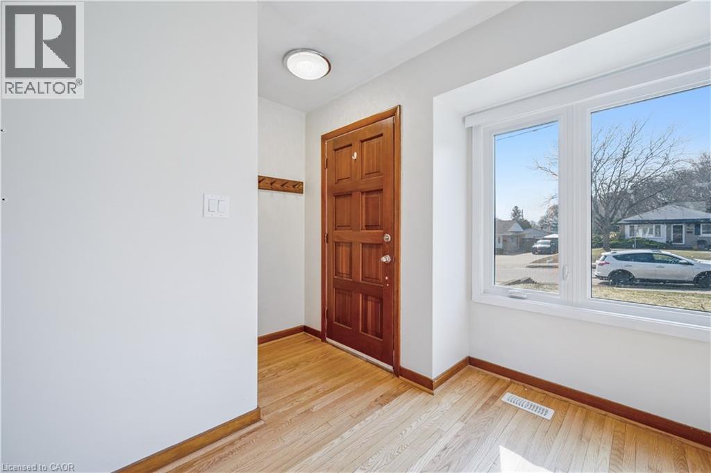 8 Gordon Street, Cambridge, Ontario  N1S 2G4 - Photo 5 - 40811176