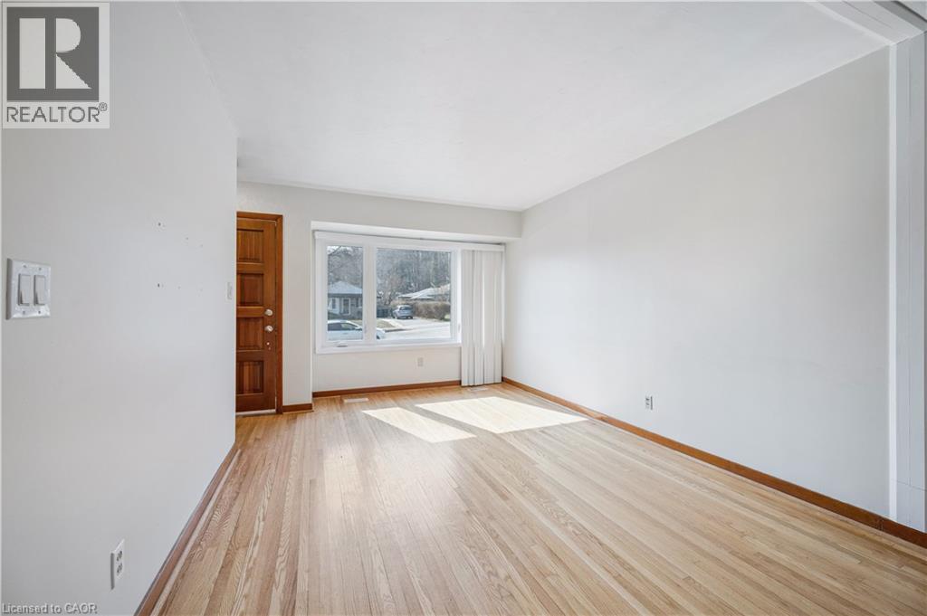 8 Gordon Street, Cambridge, Ontario  N1S 2G4 - Photo 7 - 40811176