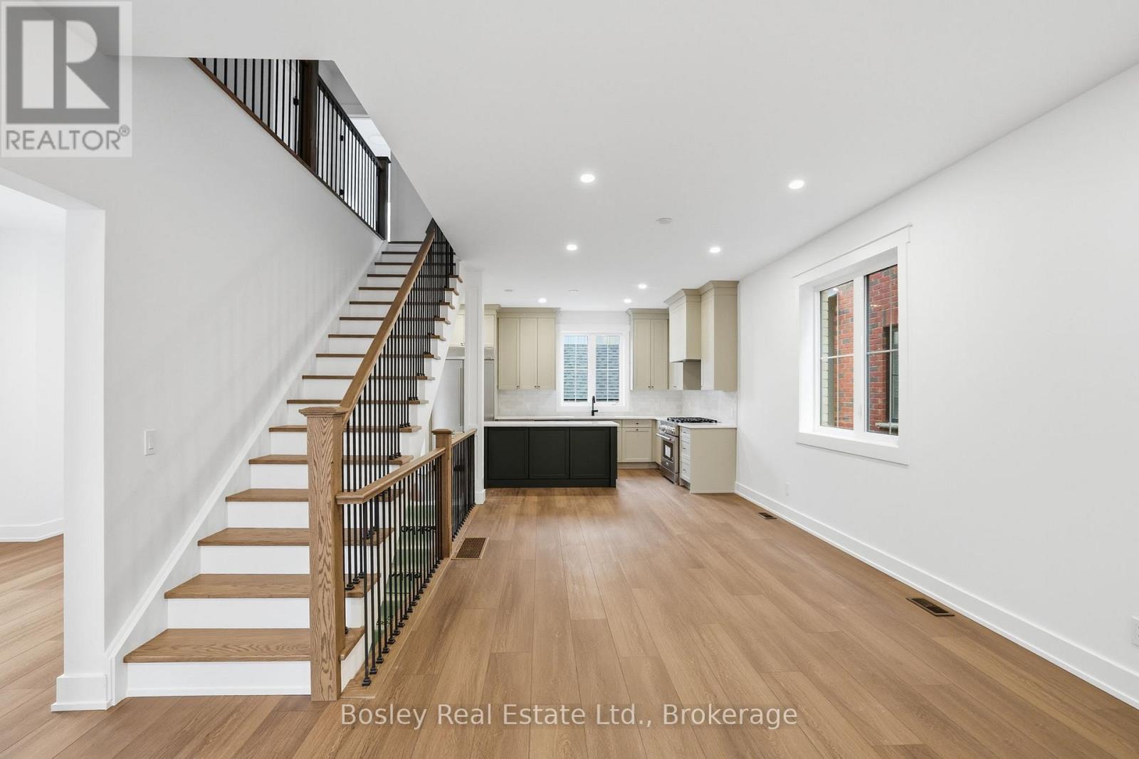 125 Sixth Street, Collingwood, Ontario  L9Y 5V1 - Photo 10 - S12876382