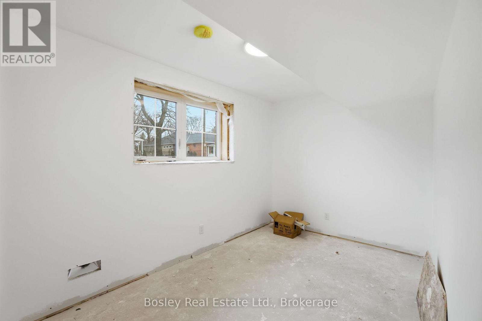 125 Sixth Street, Collingwood, Ontario  L9Y 5V1 - Photo 39 - S12876382