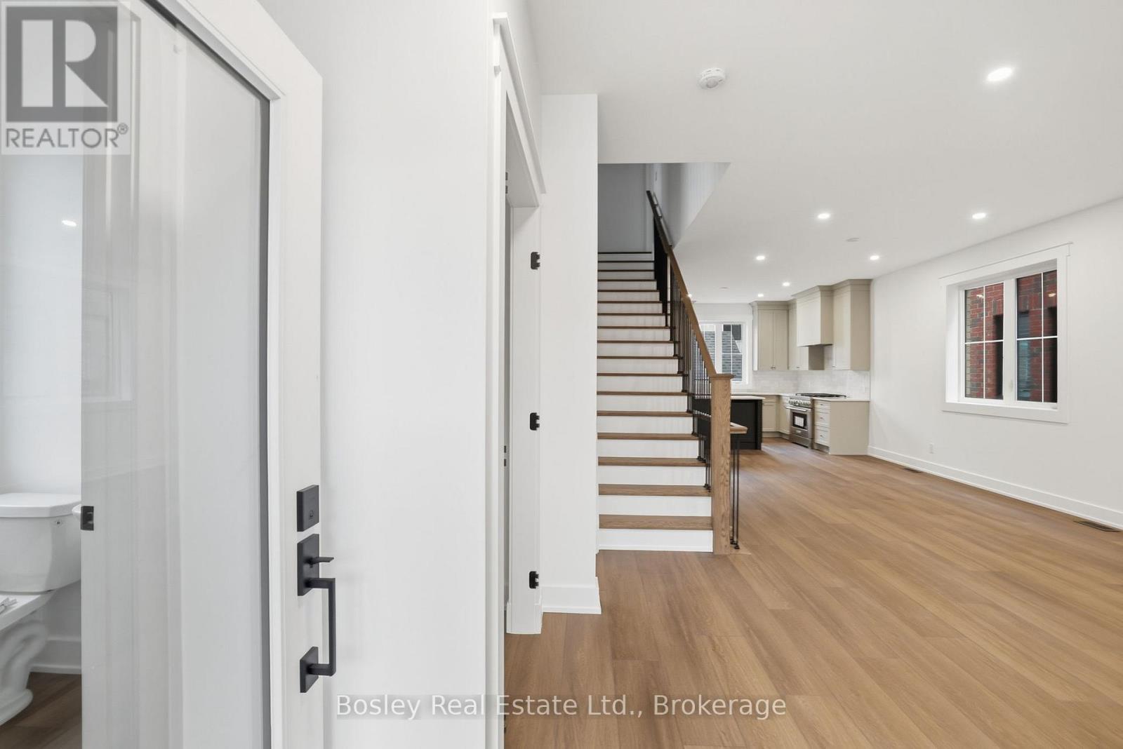 125 Sixth Street, Collingwood, Ontario  L9Y 5V1 - Photo 5 - S12876382