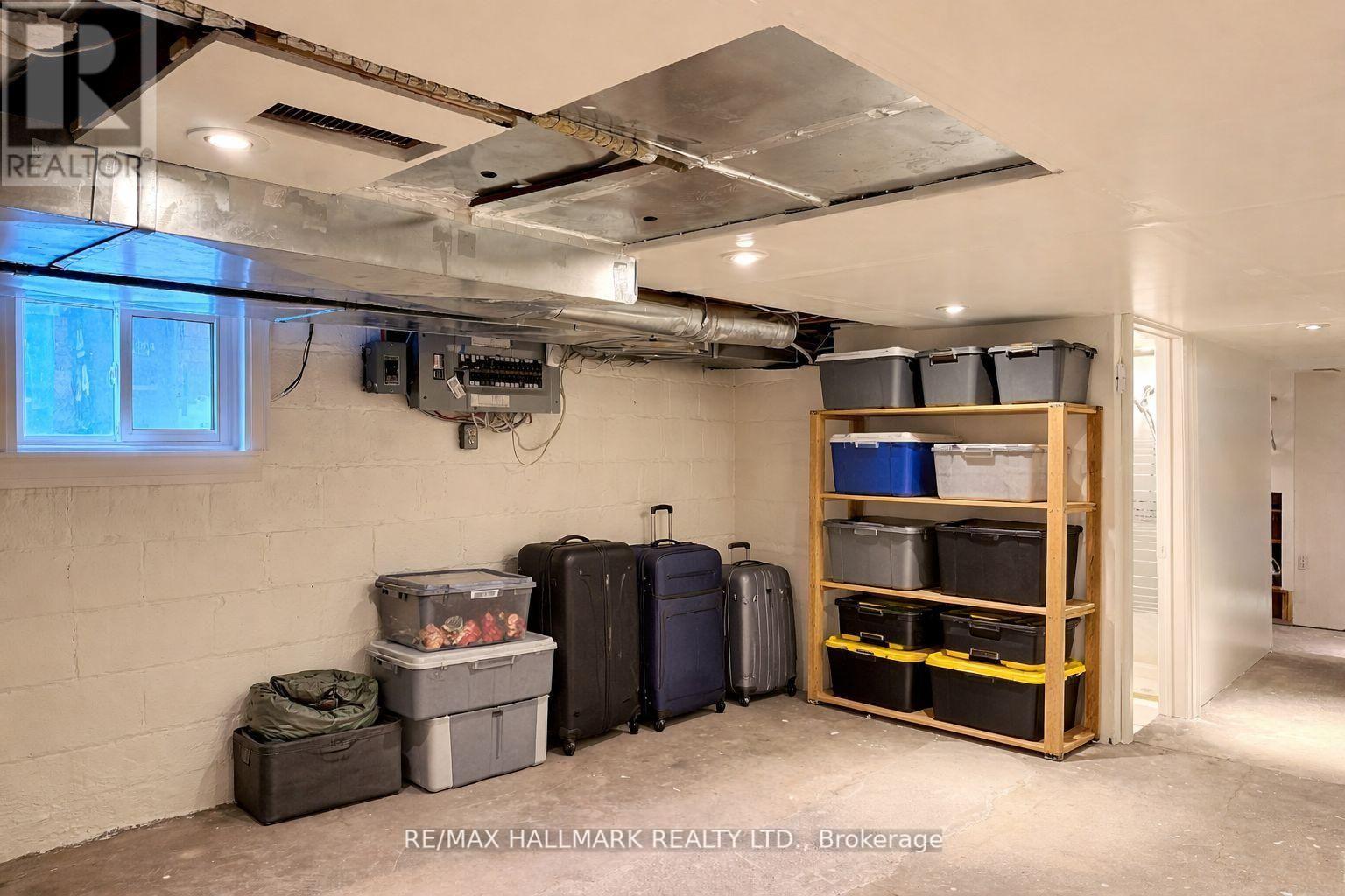 56 Highfield Road, Toronto, Ontario  M4L 2V1 - Photo 35 - E12876348