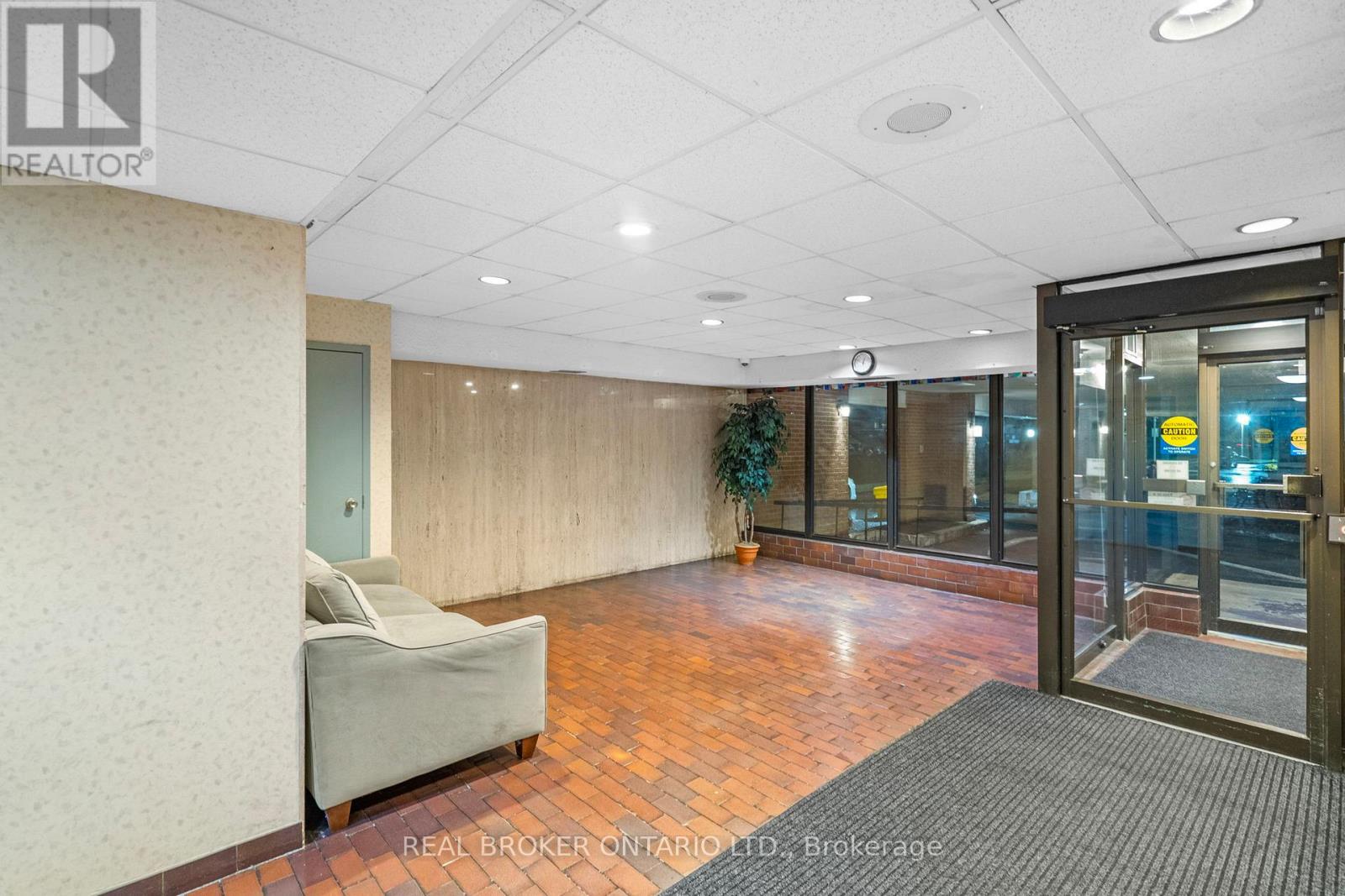 102 - 1200 Bridletowne Circle, Toronto, Ontario  M1W 2T9 - Photo 38 - E12876434