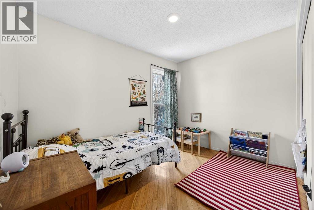 100 Strathcona Close Sw, Calgary, Alberta  T3H 1L3 - Photo 22 - A2289966
