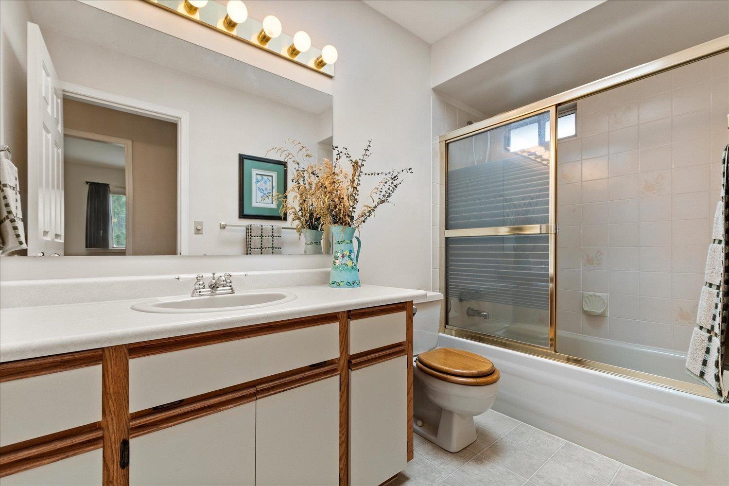 34825 Cassiar Court, Abbotsford, British Columbia  V2S 7G9 - Photo 33 - R3098895