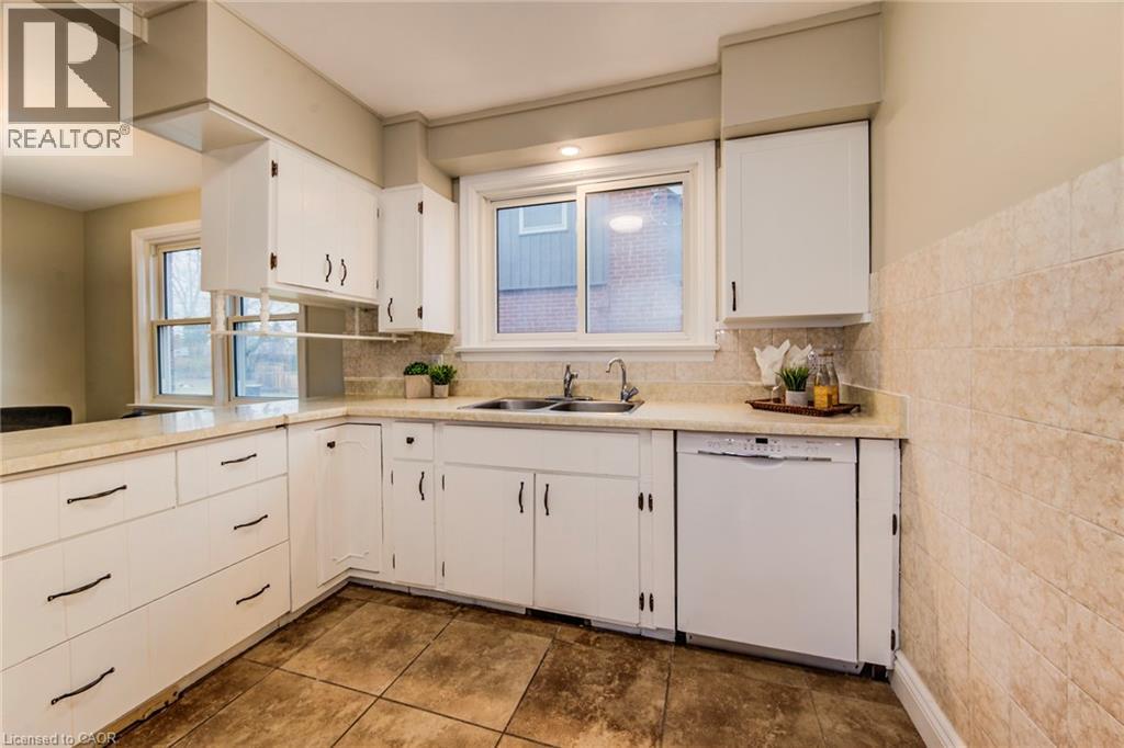 483 Ephraim Street, Kitchener, Ontario  N2B 2C5 - Photo 18 - 40804757