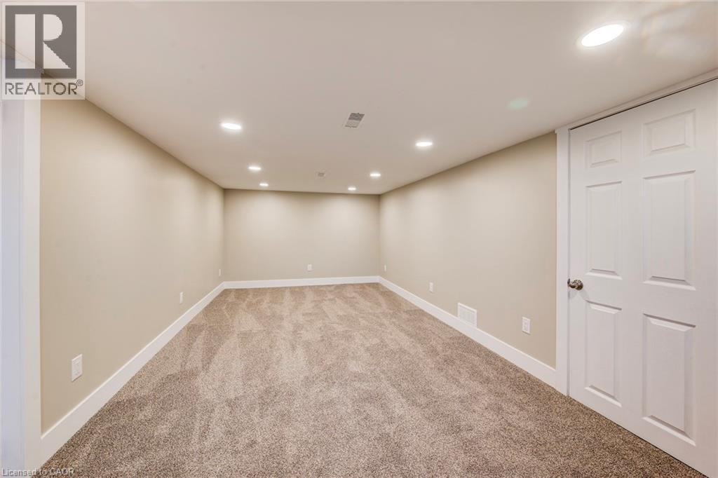 483 Ephraim Street, Kitchener, Ontario  N2B 2C5 - Photo 38 - 40804757