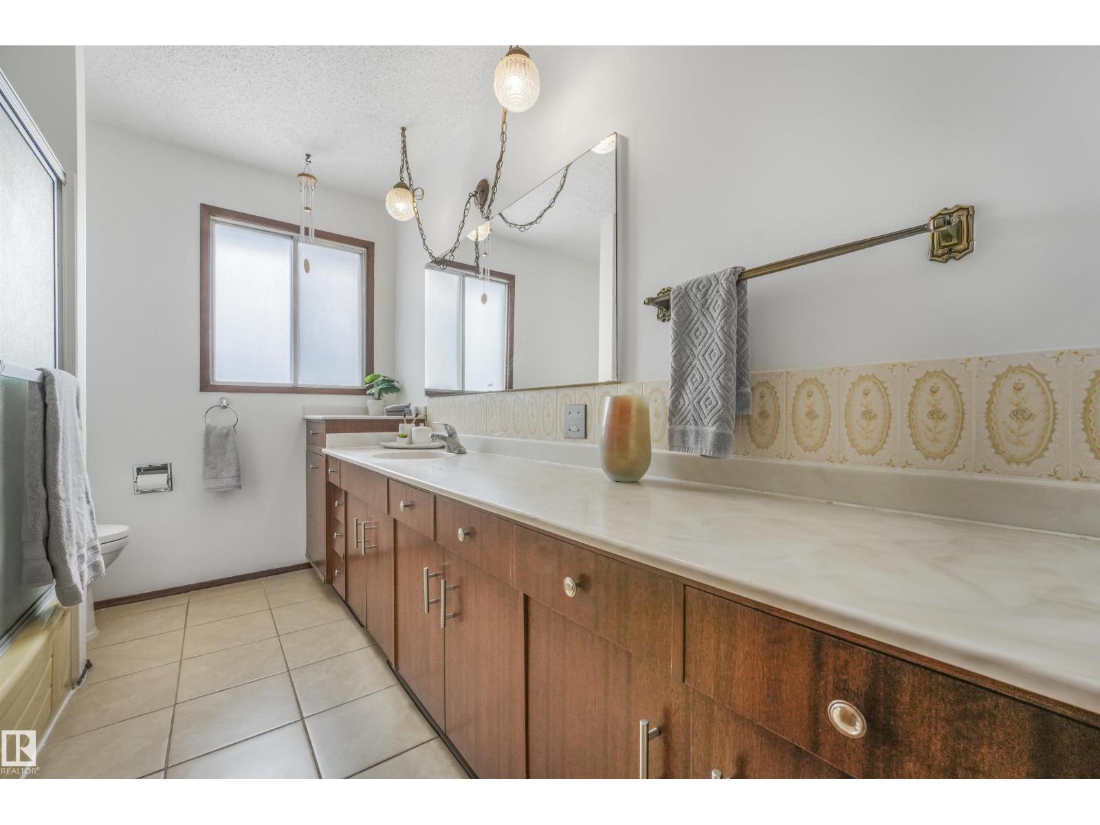 8016 73 St Nw, Edmonton, Alberta  T6B 1Z8 - Photo 40 - E4477080