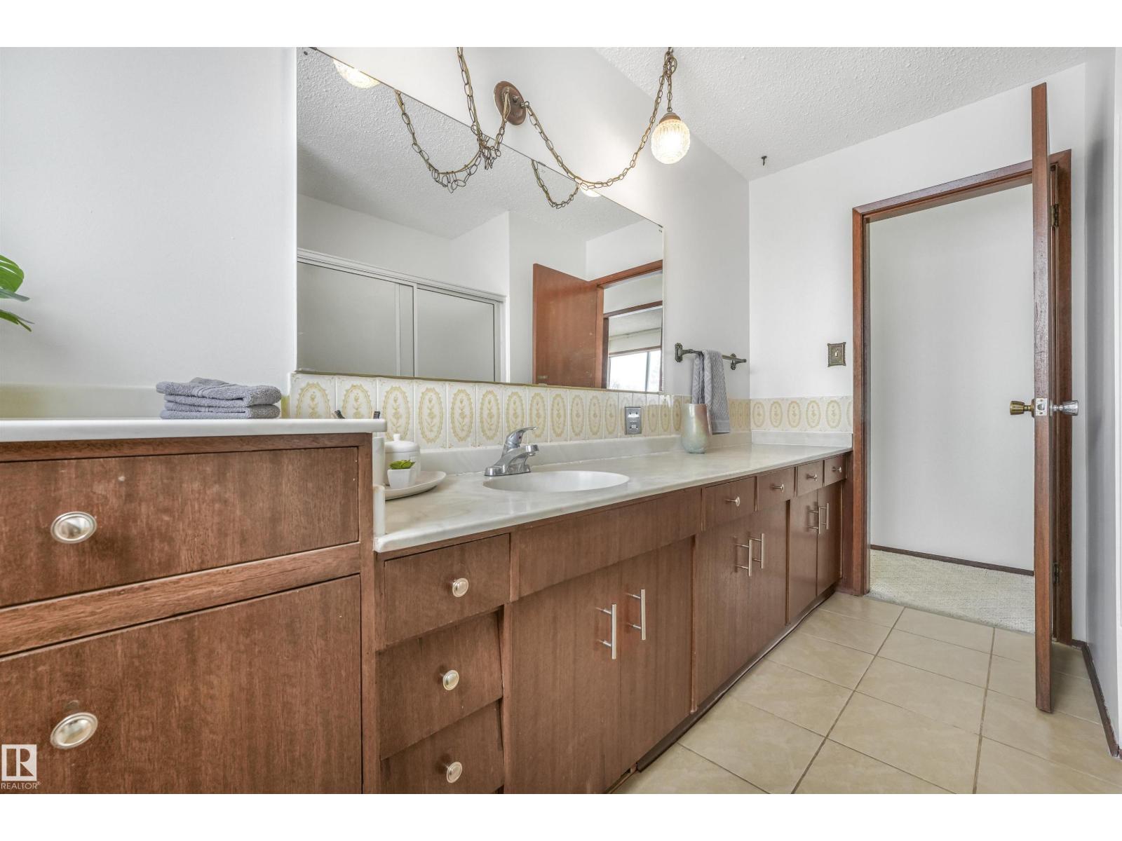 8016 73 St Nw, Edmonton, Alberta  T6B 1Z8 - Photo 41 - E4477080