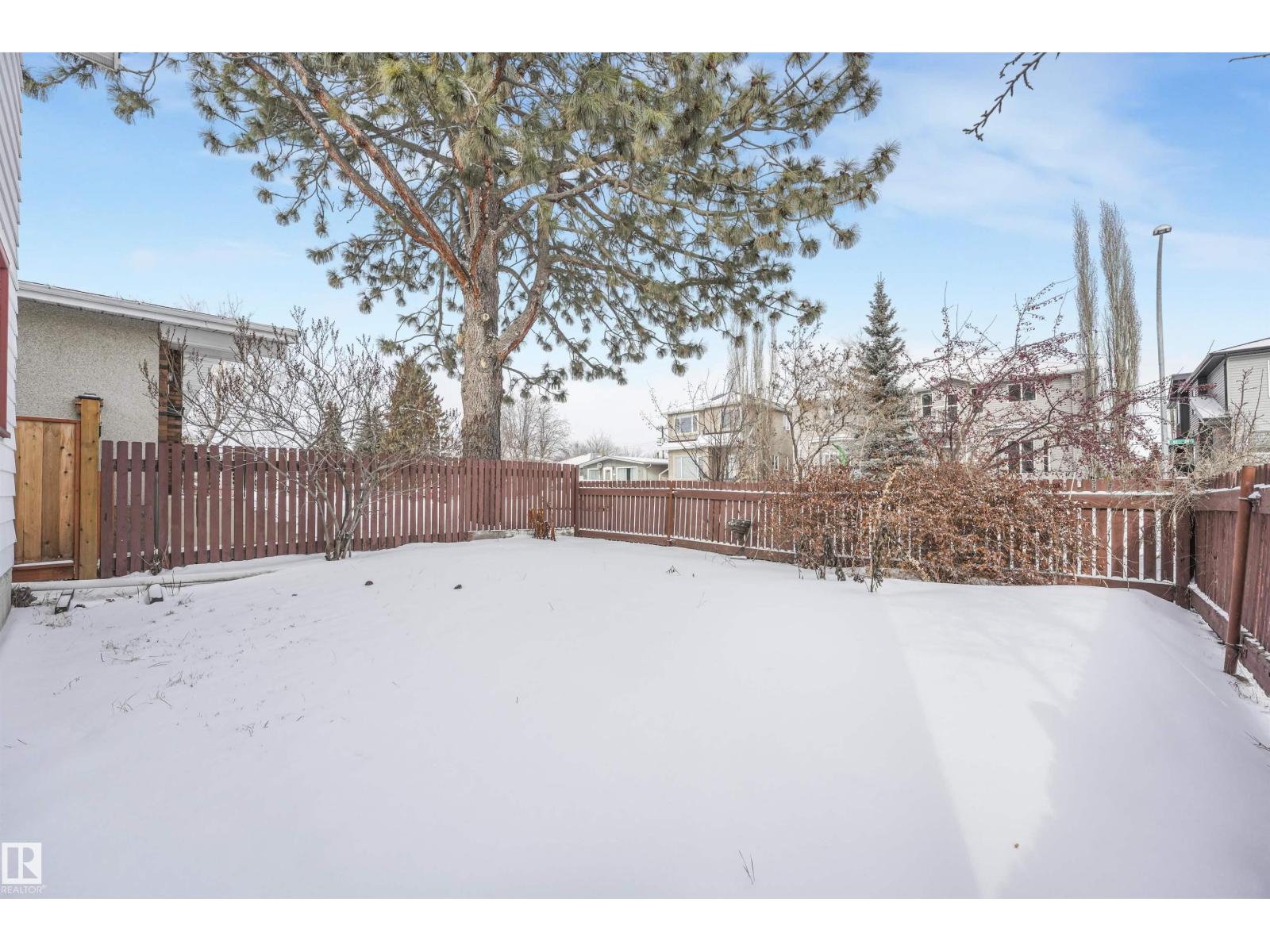 8016 73 St Nw, Edmonton, Alberta  T6B 1Z8 - Photo 6 - E4477080