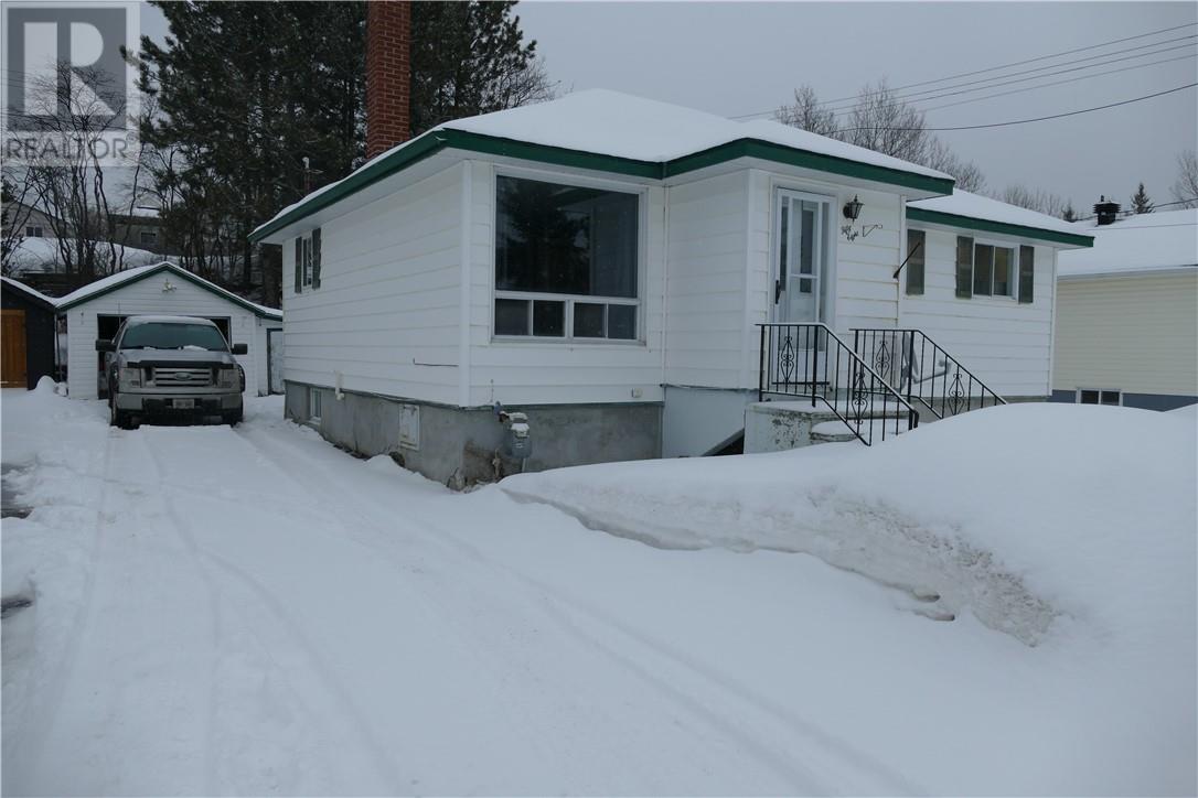 58 Elm Crescent, Levack, Ontario  P0M 2C0 - Photo 1 - 2126785