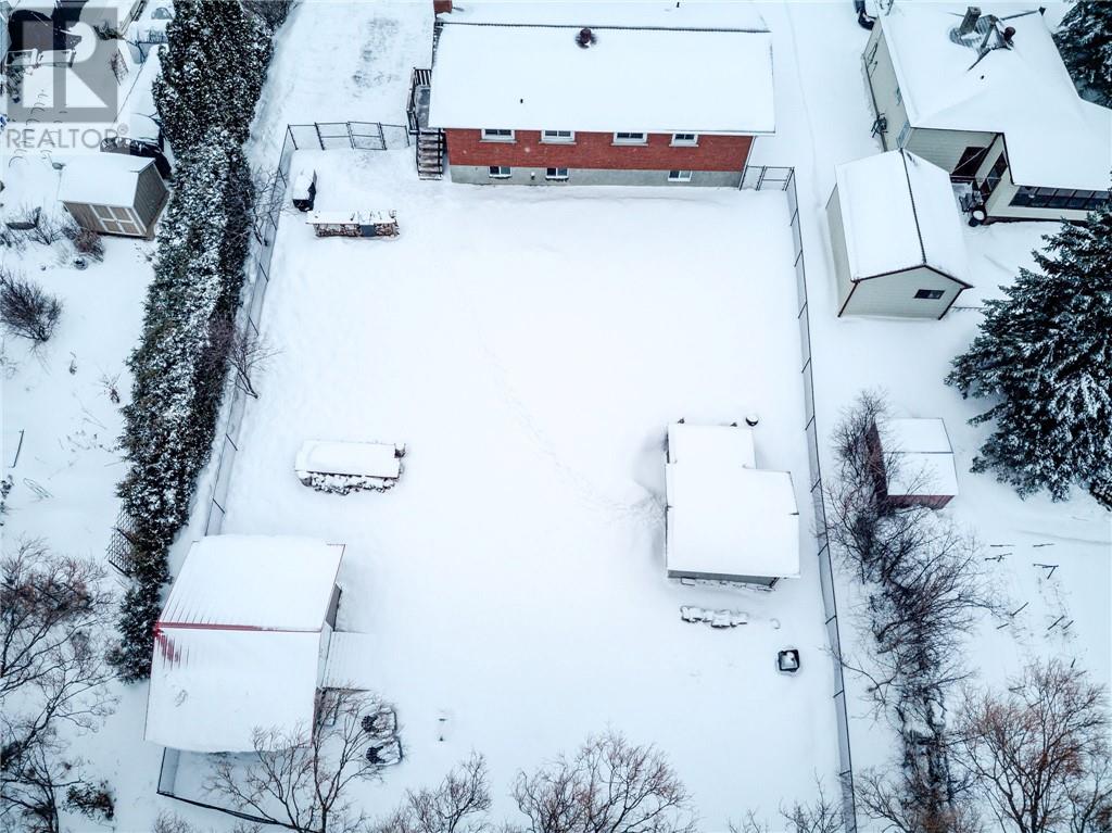 271 Albert Street, Azilda, Ontario  P0M 1B0 - Photo 10 - 2126784