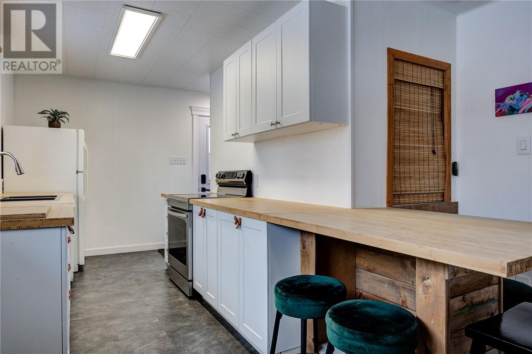 271 Albert Street, Azilda, Ontario  P0M 1B0 - Photo 23 - 2126784