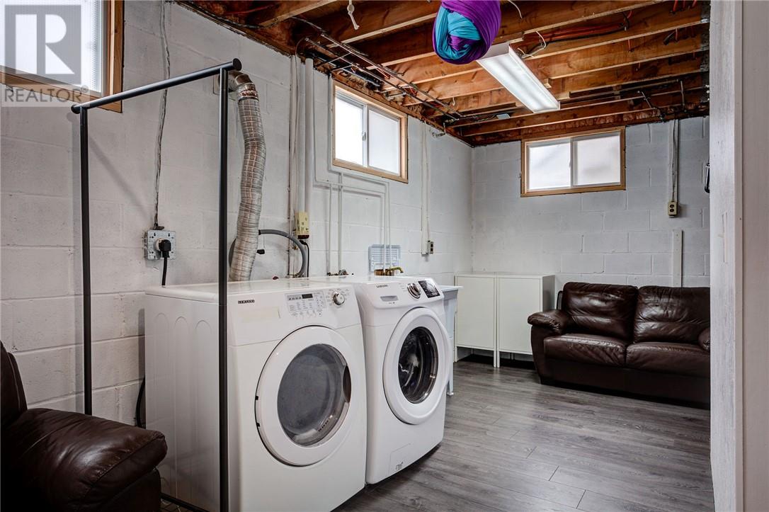 271 Albert Street, Azilda, Ontario  P0M 1B0 - Photo 33 - 2126784