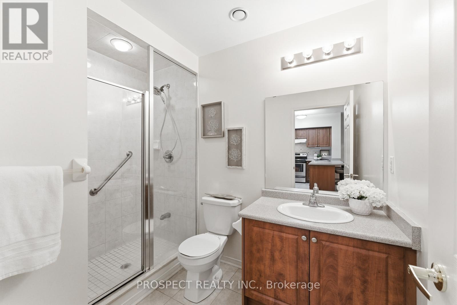 208 - 9451 Jane Street, Vaughan (Maple), Ontario  L6A 4J1 - Photo 22 - N12876272