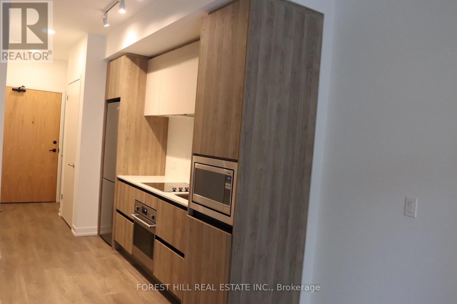 109 - 8 Beverley Glen Boulevard, Vaughan (Beverley Glen), Ontario  L4J 0L5 - Photo 11 - N12876292