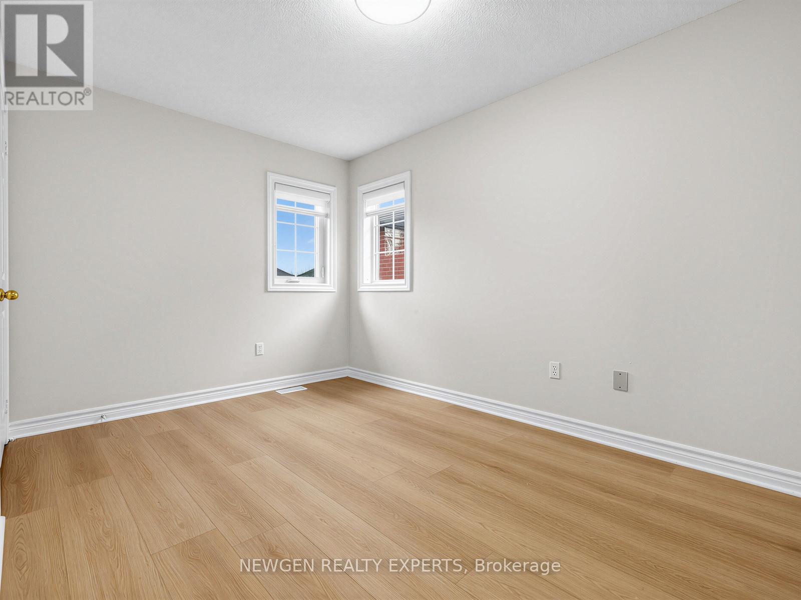 32 Bilbermar Drive, Richmond Hill (Devonsleigh), Ontario  L4S 1B9 - Photo 27 - N12876324