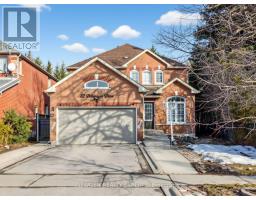 32 BILBERMAR DRIVE, Richmond Hill, Ontario