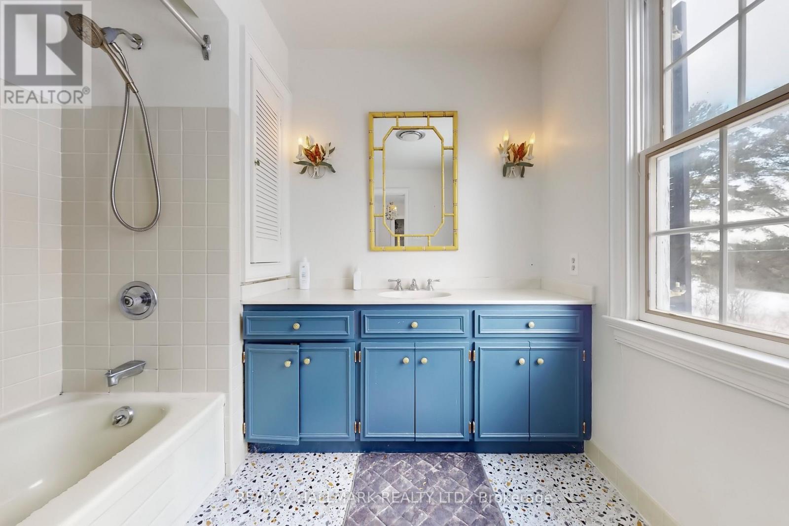 11222 Bayview Avenue, Richmond Hill (Devonsleigh), Ontario  L4S 1L4 - Photo 26 - N12737380