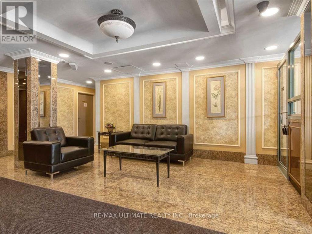 1203 - 135 Pond Drive, Markham (Commerce Valley), Ontario  L3T 7V6 - Photo 4 - N12876360