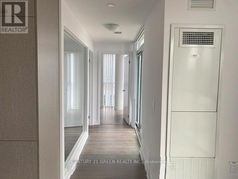 609 - 60 Honeycrisp Crescent, Vaughan (Vaughan Corporate Centre), Ontario  L4K 0N5 - Photo 3 - N12876394