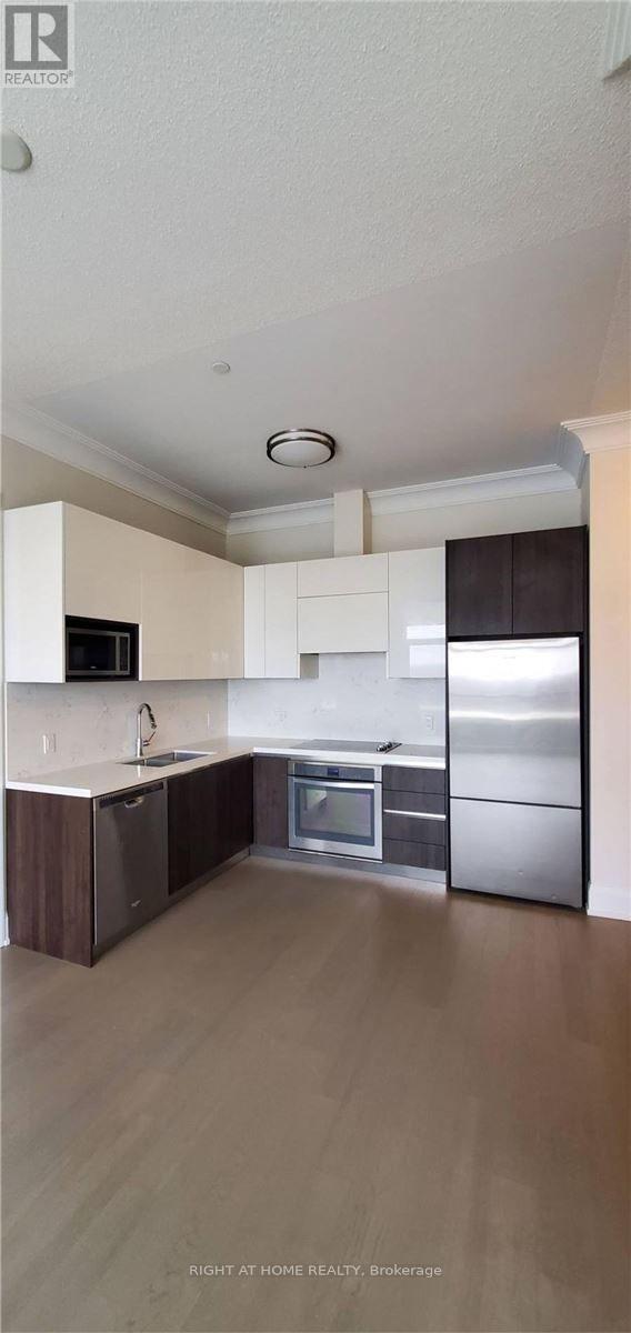 Ph17 - 25 Water Walk Drive, Markham, Ontario  L6G 0G3 - Photo 4 - N12876458