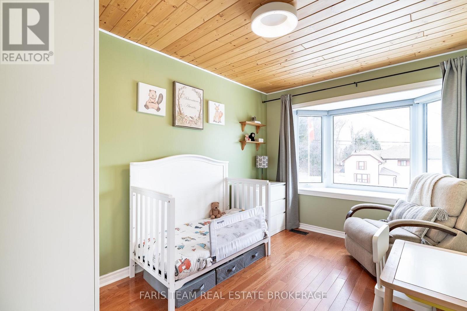 328 Percy Street, Tay, Ontario  L0K 2C0 - Photo 22 - S12876408