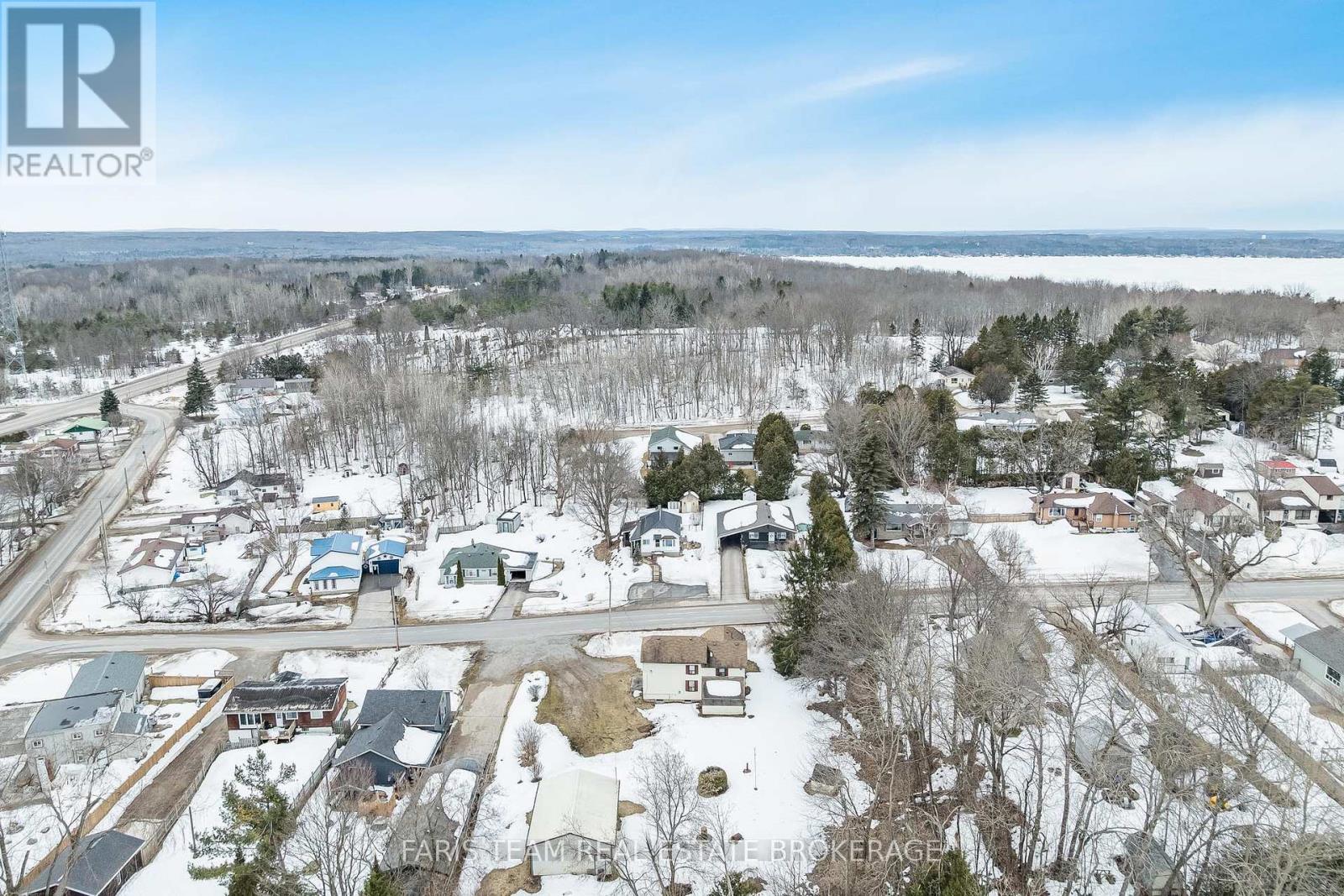 328 Percy Street, Tay, Ontario  L0K 2C0 - Photo 35 - S12876408