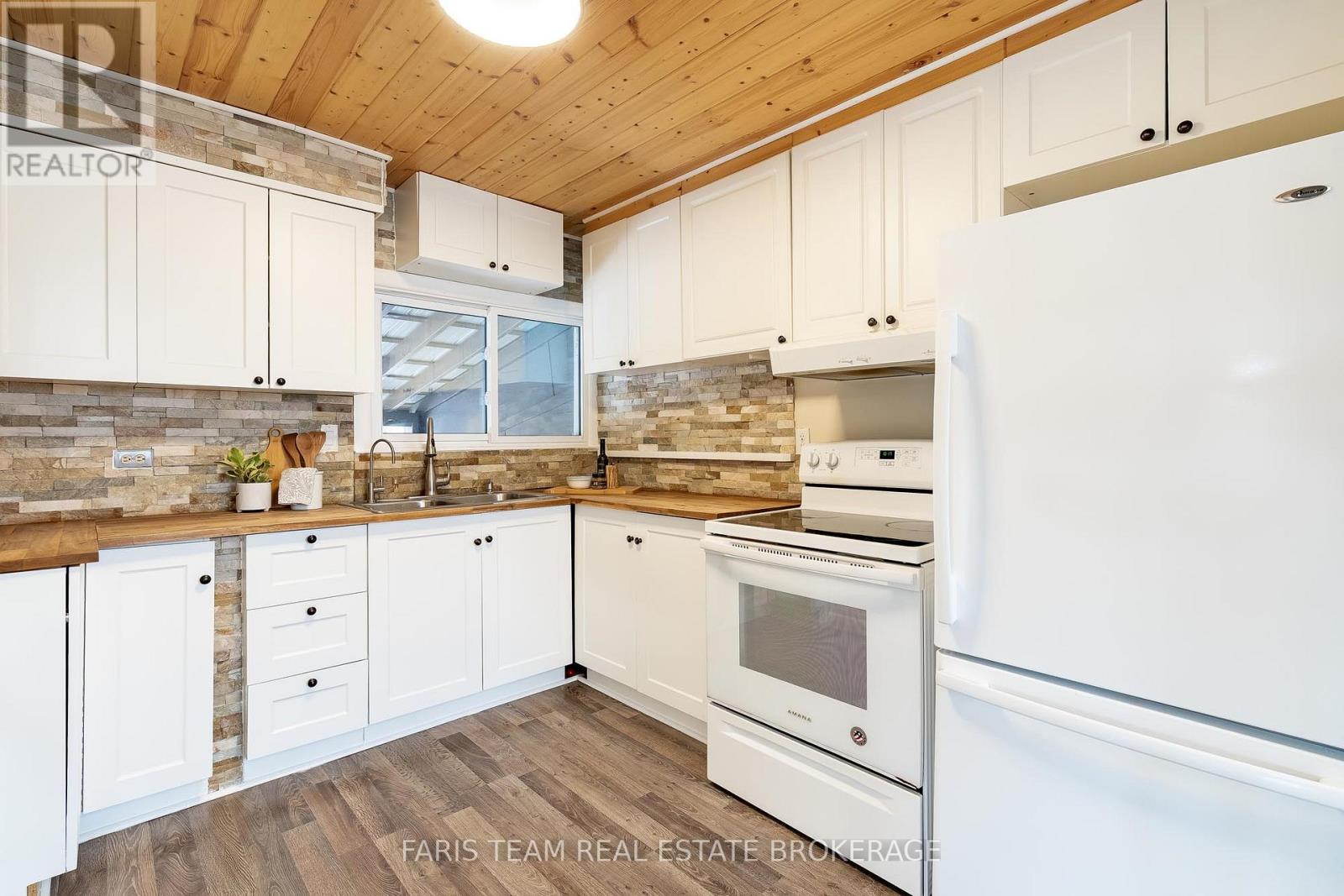 328 Percy Street, Tay, Ontario  L0K 2C0 - Photo 6 - S12876408