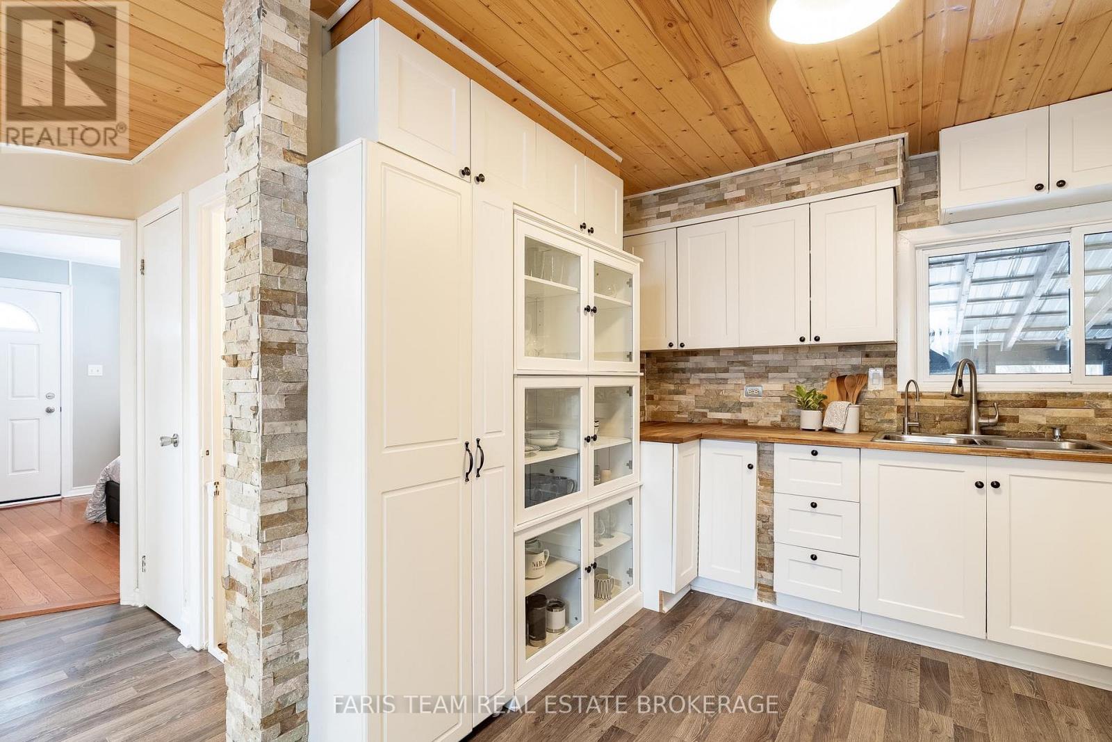 328 Percy Street, Tay, Ontario  L0K 2C0 - Photo 9 - S12876408