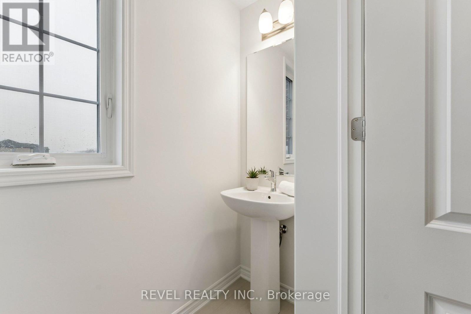 20 Vickerman Street, Brampton (Northwest Brampton), Ontario  L7A 5M7 - Photo 22 - W12827326