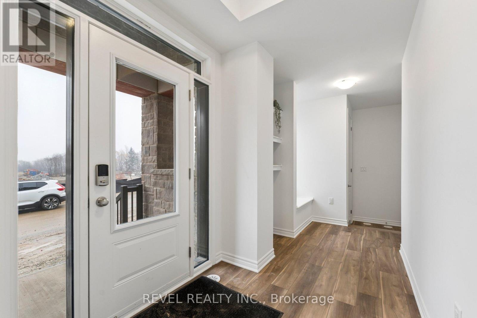 20 Vickerman Street, Brampton (Northwest Brampton), Ontario  L7A 5M7 - Photo 3 - W12827326