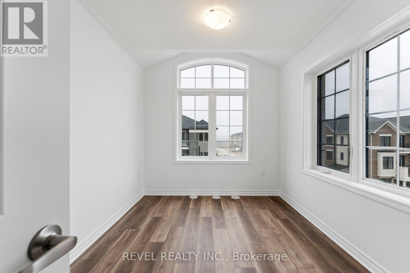 20 Vickerman Street, Brampton (Northwest Brampton), Ontario  L7A 5M7 - Photo 36 - W12827326