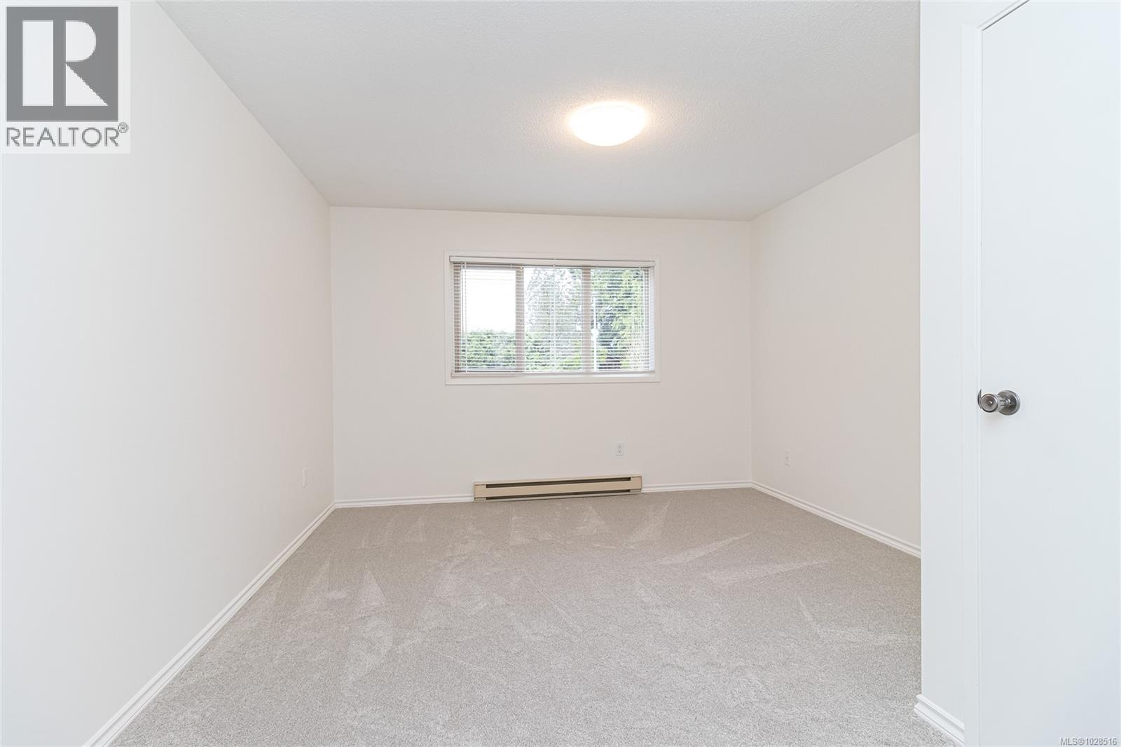 8100 Mahon Pl, Central Saanich, British Columbia  V8M 1K5 - Photo 21 - 1028516