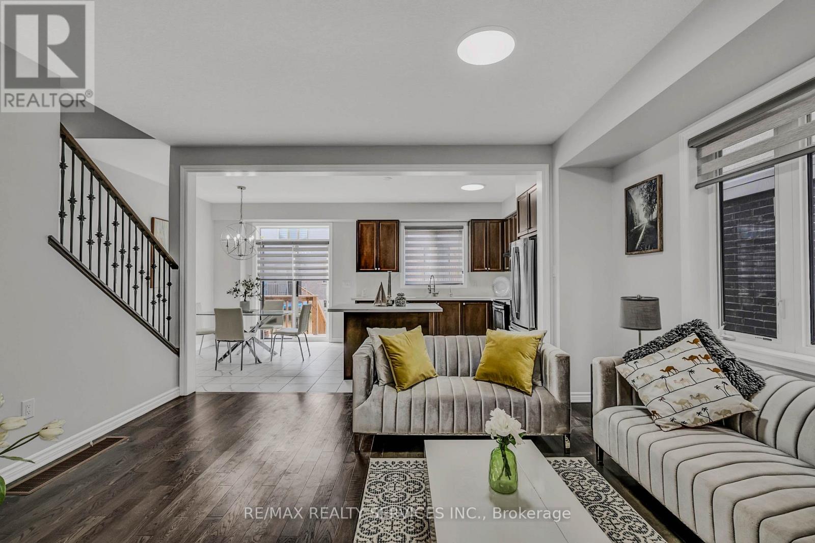 406 Dolman Street, Woolwich, Ontario  N0B 1M0 - Photo 6 - X12873790