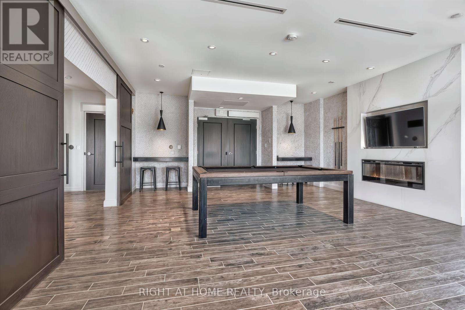 109 - 102 Grovewood Common, Oakville (Go Glenorchy), Ontario  L6H 0X2 - Photo 15 - W12876296