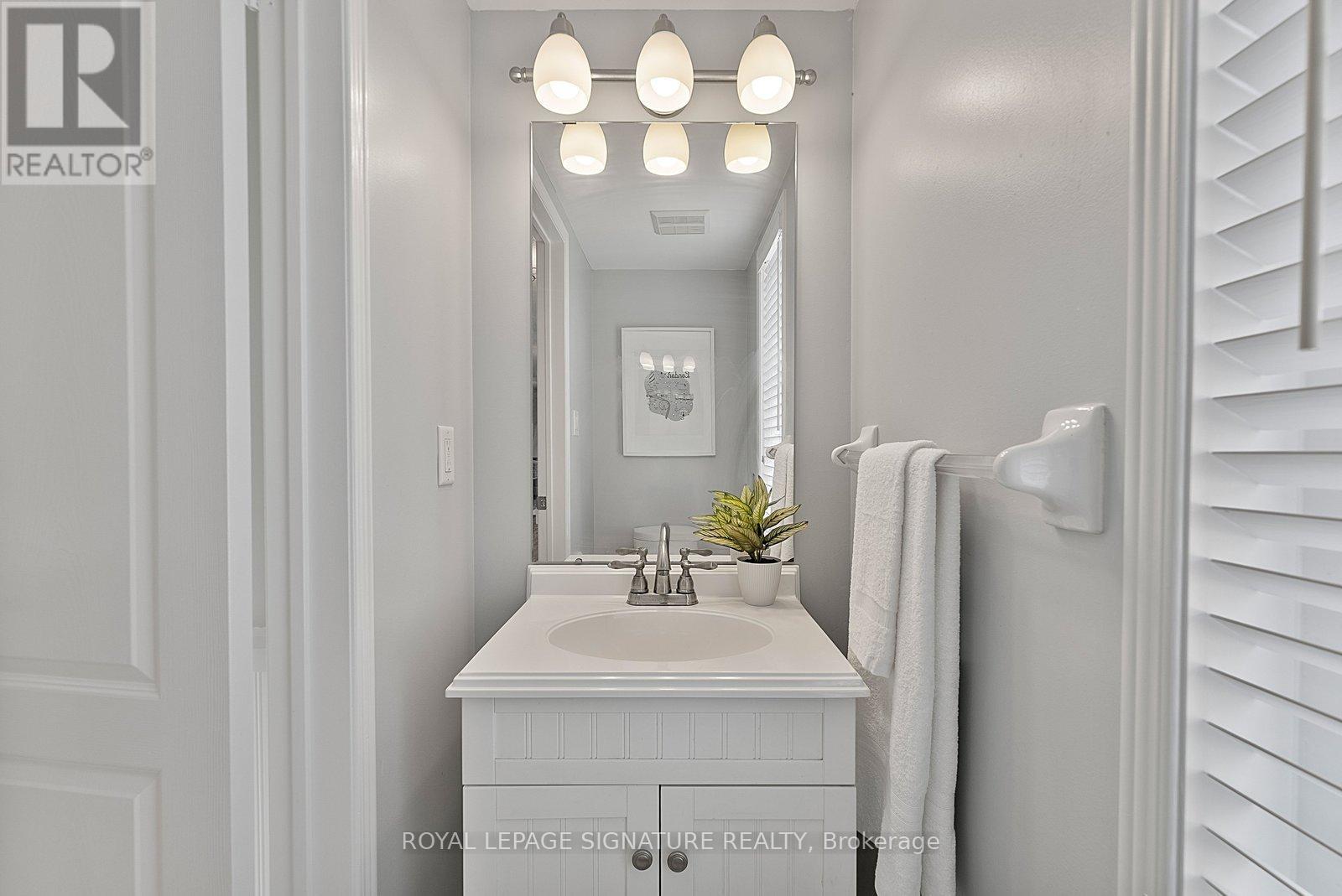 46 Baha Crescent, Brampton, Ontario  L7A 2J3 - Photo 16 - W12876298